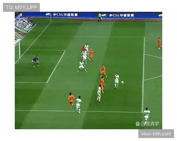 进球判定:球需完全越过门线且无犯规 进球判定:球需完全越过门线且无犯规